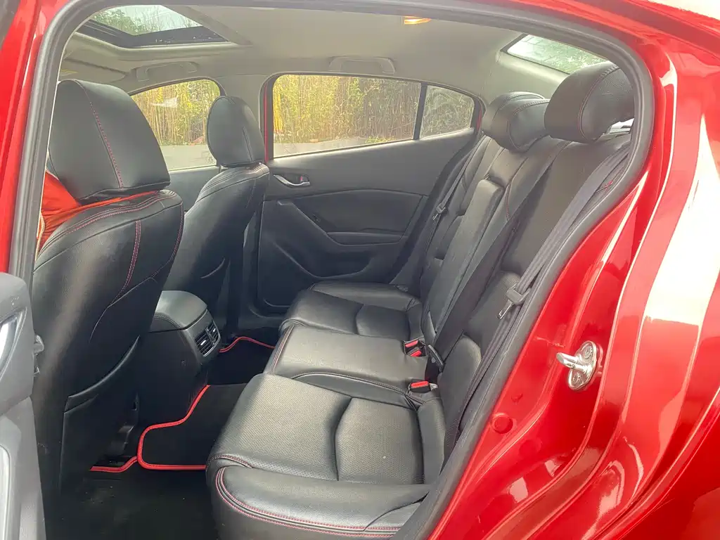 Mazda3 Angkesela 2017 sedan 1.5L automatic luxury model National V купить на сайте DeffCars