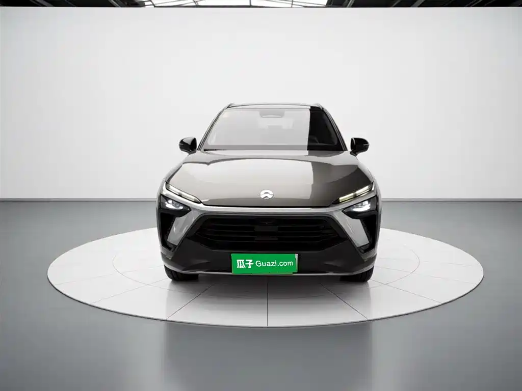 NIO ES8 2020 580KM six-seater version купить на сайте DeffCars