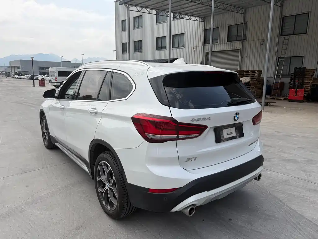 BMW X1 2022 sDrive20Li Fashion Model купить на сайте DeffCars