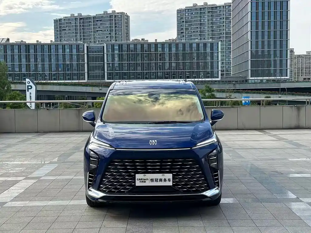 Buick GL8 New Energy 2024 Lu Zun Luxury Edition 6 seats купить на сайте DeffCars