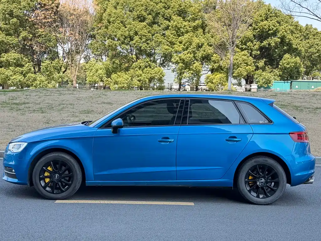 Audi A3 2016 Sportback 35 TFSI LinkedIn купить на сайте DeffCars