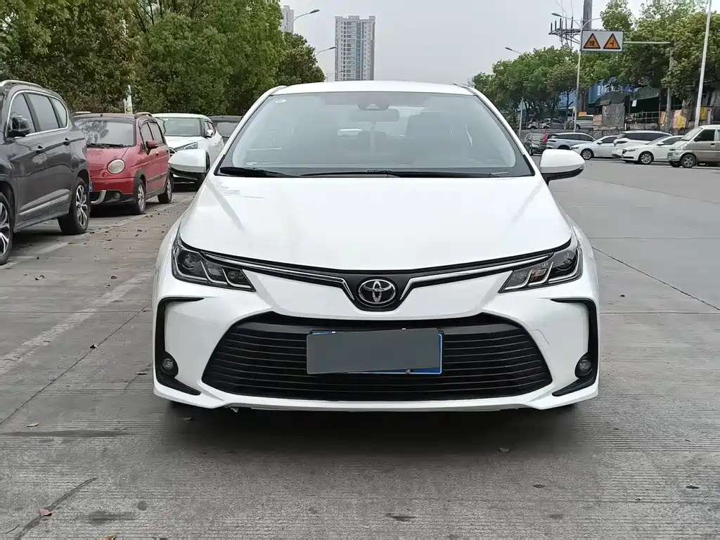 Corolla 2023 1.2T Pioneer Edition купить на сайте DeffCars