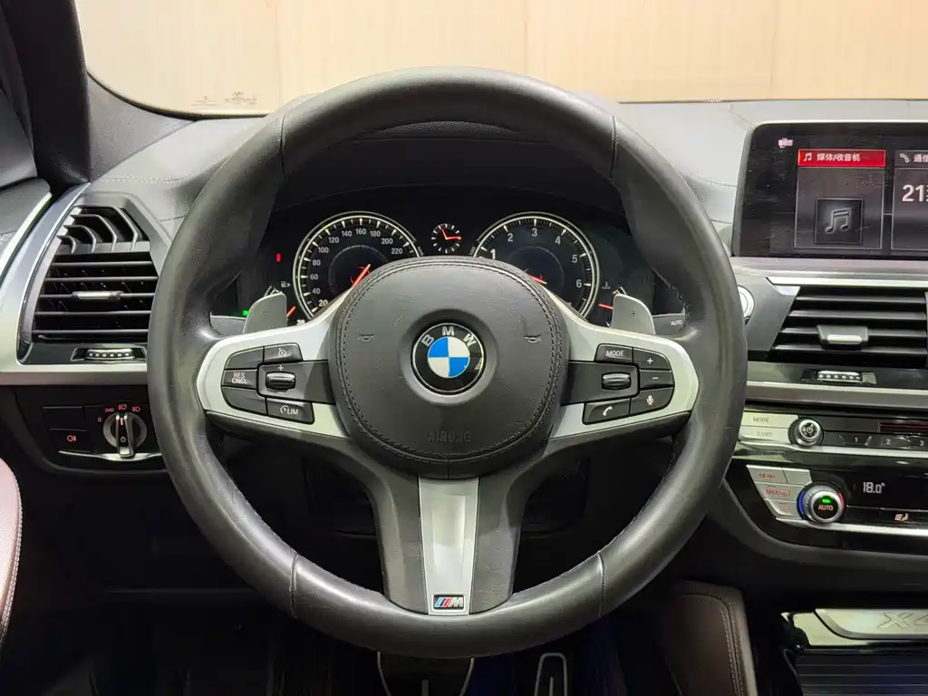BMW X4 2019 xDrive25i M Off-Road Package купить на сайте DeffCars