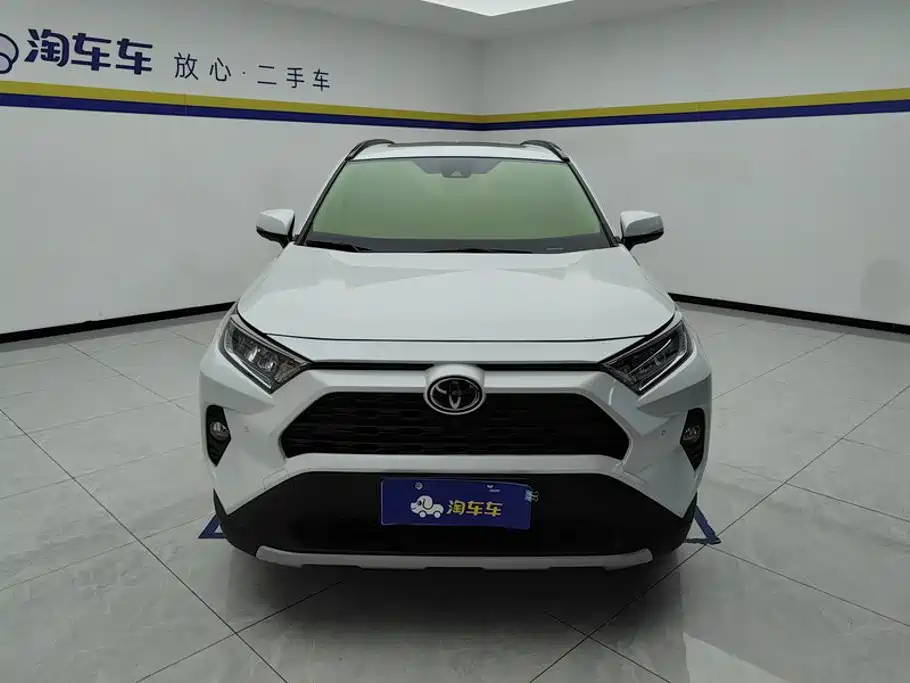 RAV4 Rongfang 2022 2.0L CVT two-wheel drive fashion Plus version купить на сайте DeffCars