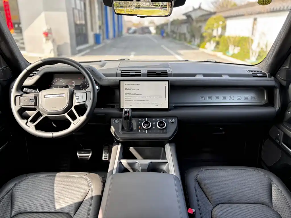 Land Rover Defender 2025 110 3.0T P400 X купить на сайте DeffCars