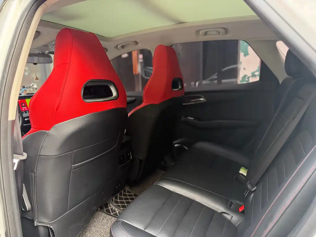 MG HS 2019 20T automatic two-wheel drive luxury version National VI купить на сайте DeffCars