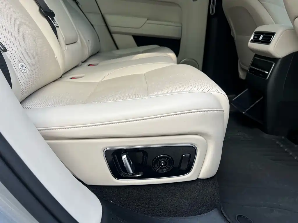 Ideal L7 2023 Pro купить на сайте DeffCars