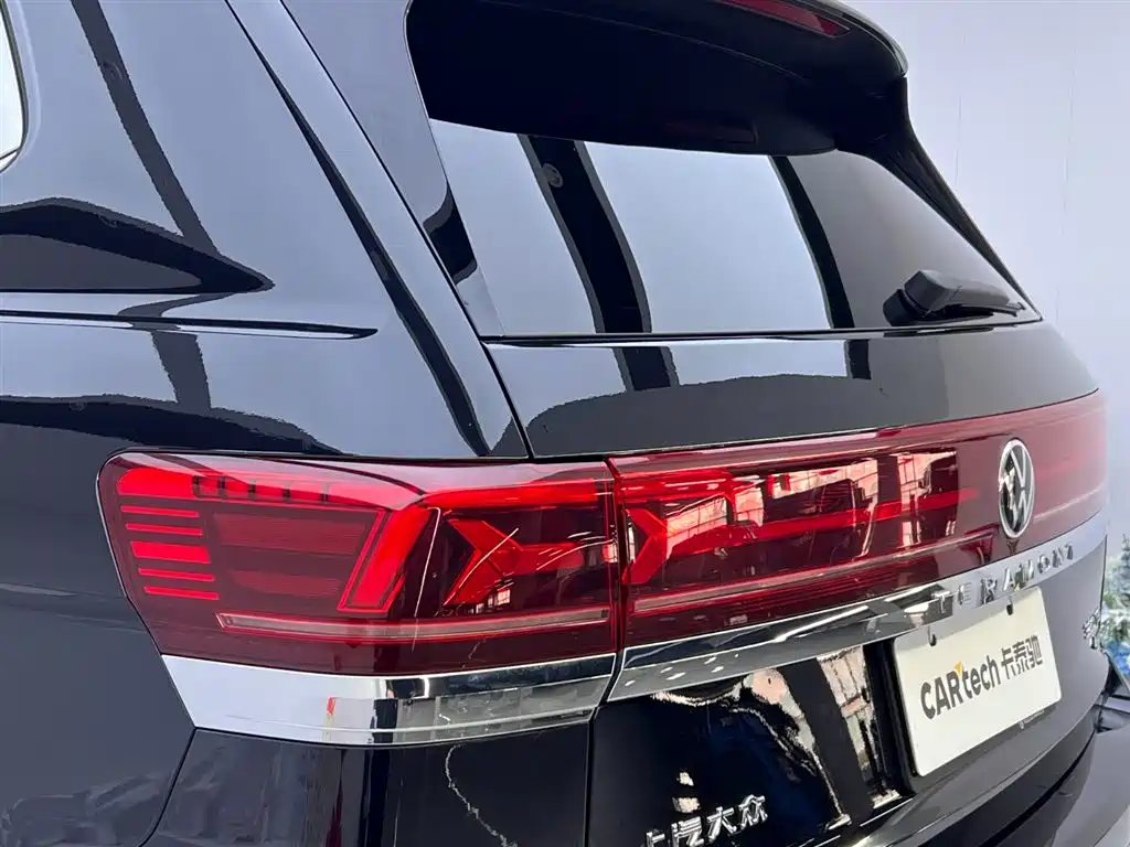 Touron 2024 380TSI four-wheel drive Dragon Edition купить на сайте DeffCars