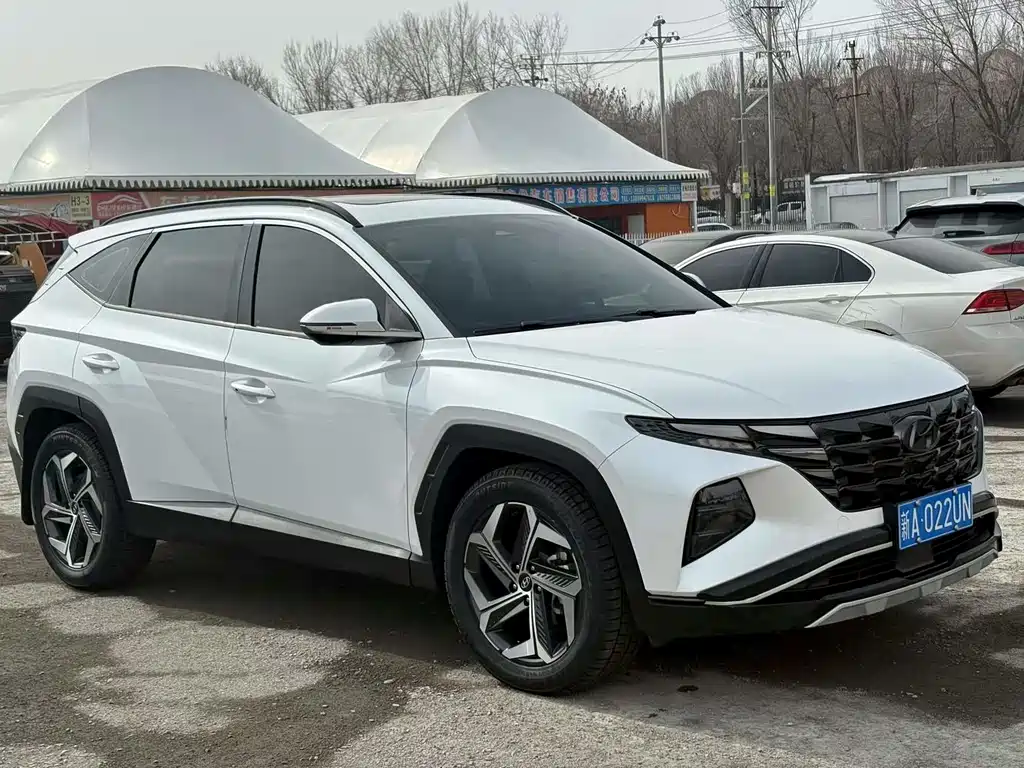 Tucson 2023 Tucson L 1.5T automatic two-wheel drive LUX N Line premium version купить на сайте DeffCars