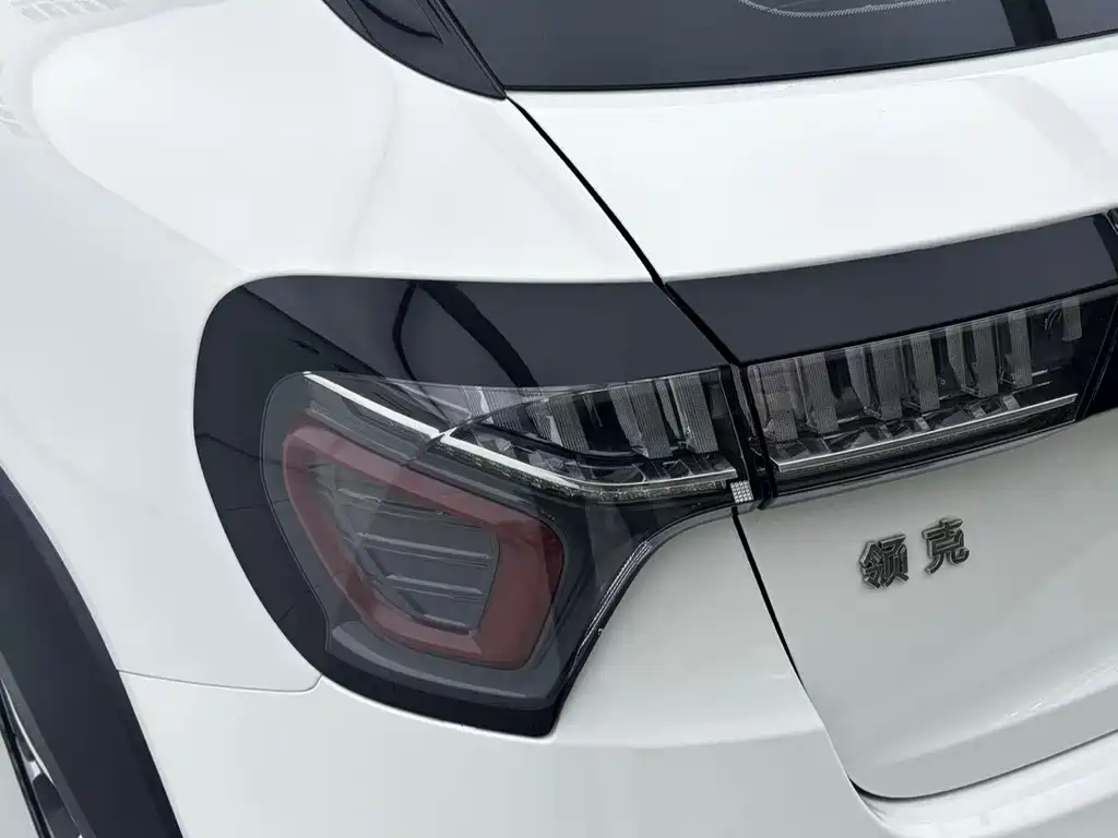 Lynk & Co 02 2019 1.5T DCT two-wheel drive version National VI купить на сайте DeffCars