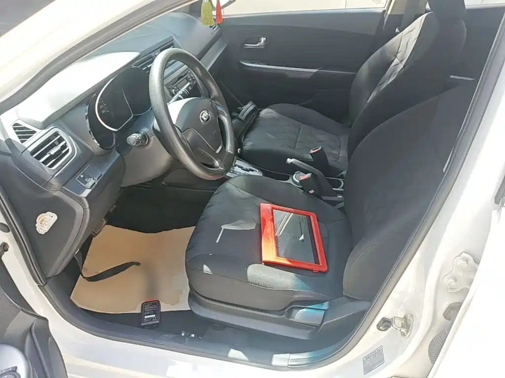 Kia K2 2015 Sedan 1.4L AT GLS купить на сайте DeffCars