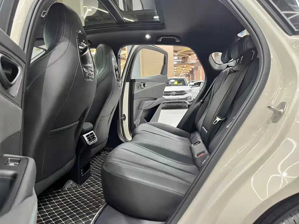 Seal 06 2025 DM-i Smart Driving Edition 120KM Exclusive Type купить на сайте DeffCars