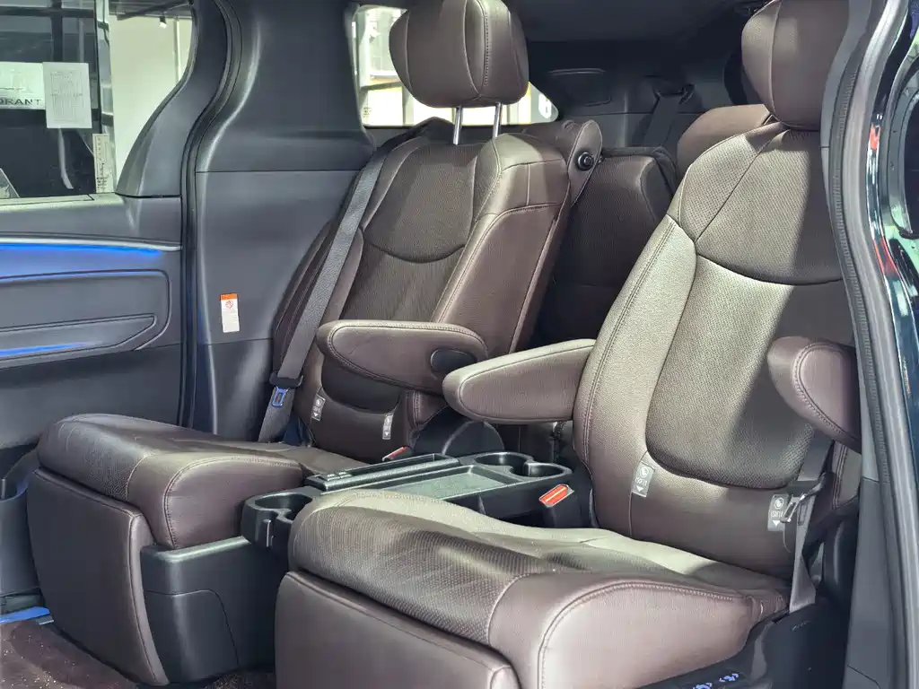 Grevia 2023 2.5L Hybrid Flagship VIP Edition купить на сайте DeffCars