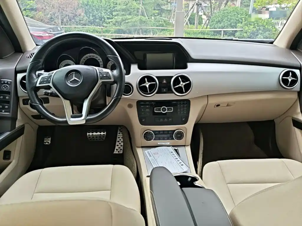 Mercedes-Benz GLK-Class 2015 GLK 260 4MATIC Fashion Extreme Edition купить на сайте DeffCars