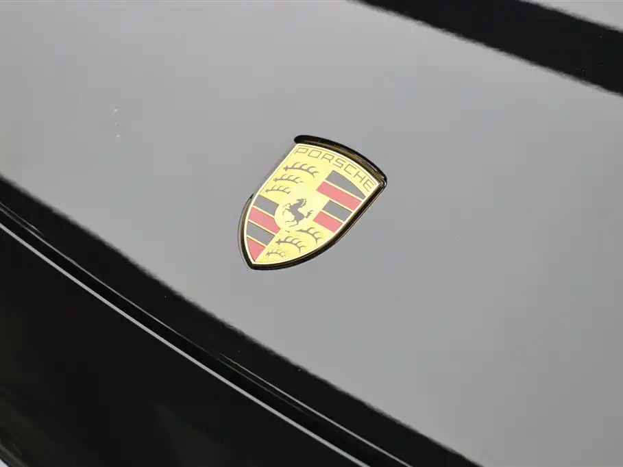 Cayenne 2023 Cayenne 3.0T Platinum Edition купить на сайте DeffCars