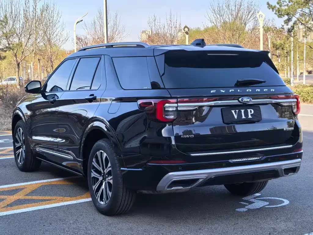 Explorer 2024 2.3T EcoBoost four-wheel drive titanium version 6 seats купить на сайте DeffCars