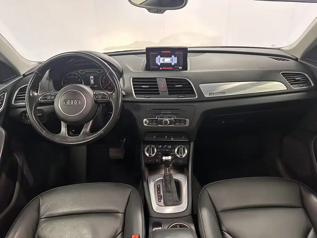 Audi Q3 2015 35 TFSI quattro technology купить на сайте DeffCars