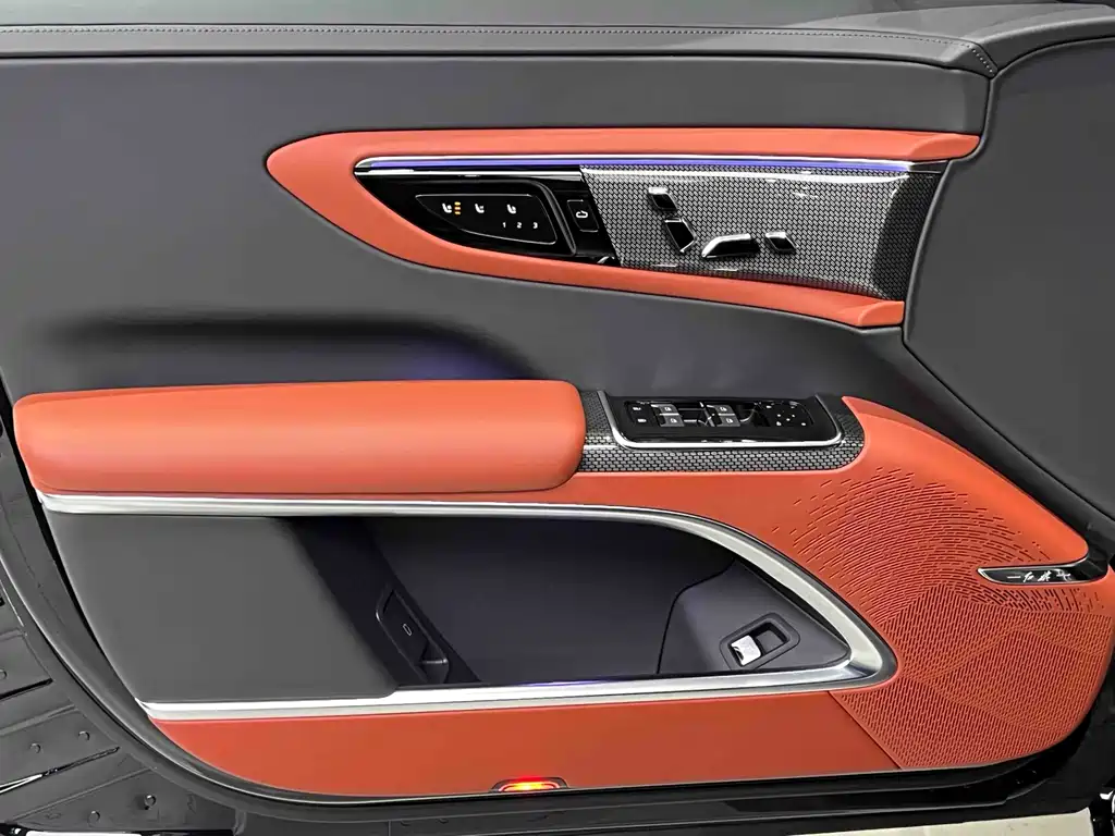 Hongqi Golden Sunflower Guoya 2024 3.0T V6 version купить на сайте DeffCars