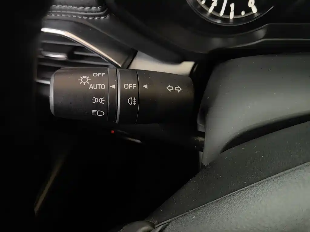 Mazda CX-5 2022 2.0L automatic two-wheel drive smart model купить на сайте DeffCars