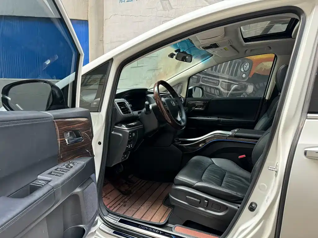 Odyssey 2018 2.4L Smart Edition купить на сайте DeffCars