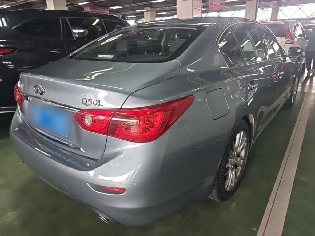 Infiniti Q50L 2016 2.0T Advanced Edition купить на сайте DeffCars