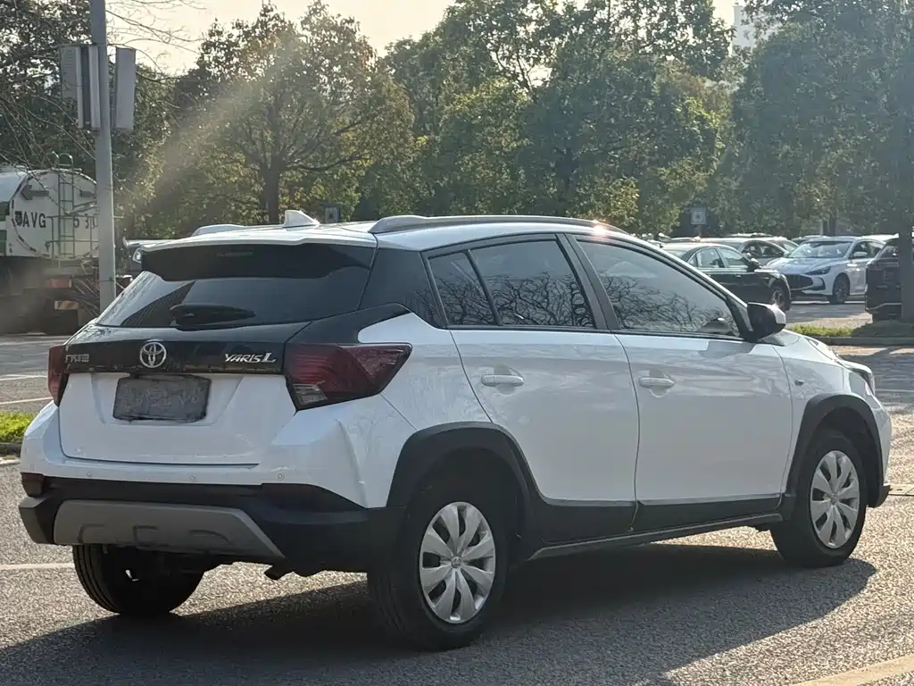 YARiS L Zhixuan 2022 model Zhixuan X 1.5L CVT leading PLUS version купить на сайте DeffCars