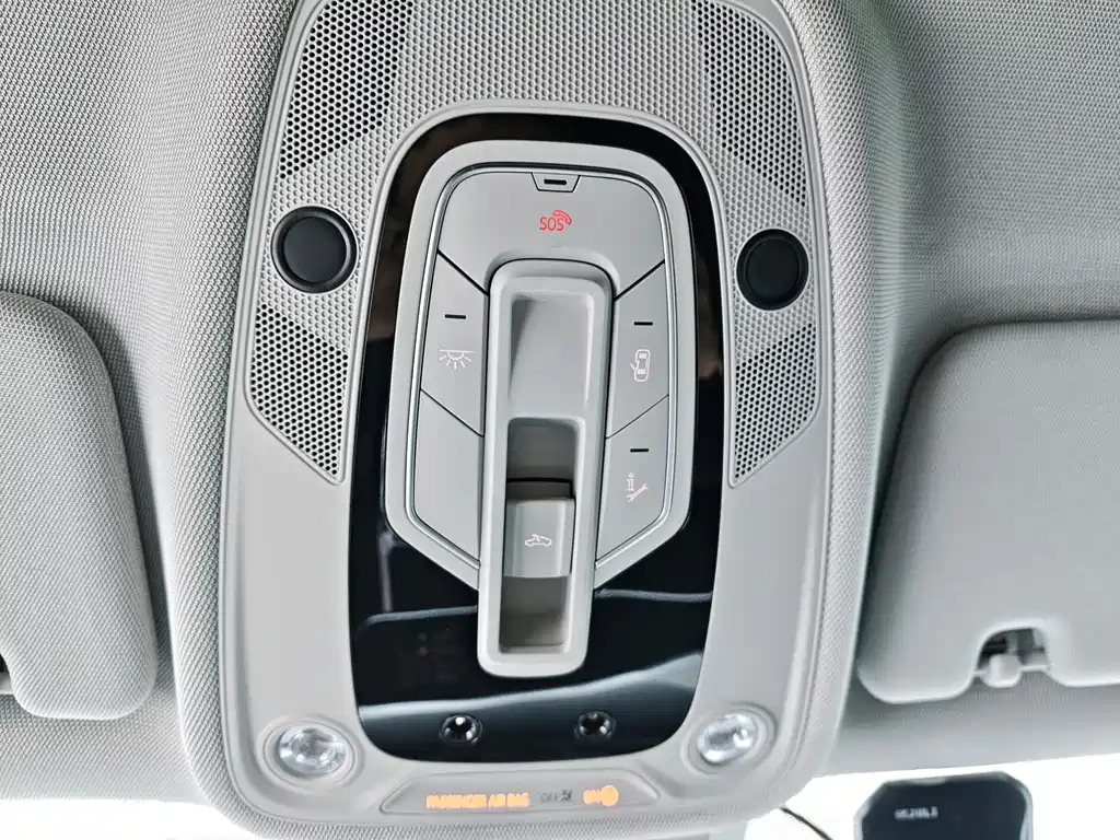 Audi A6L 2021 40 TFSI luxury and elegant model купить на сайте DeffCars