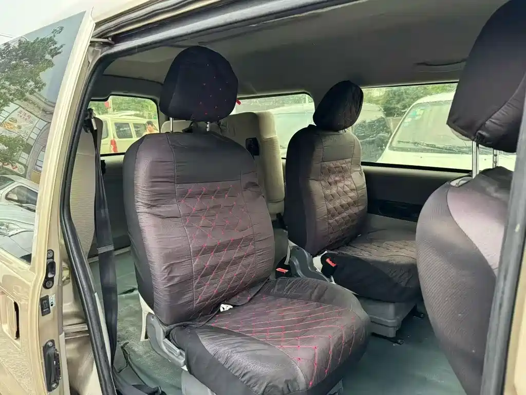 Lingzhi 2017 M3L 1.6L 7-seat comfort model купить на сайте DeffCars