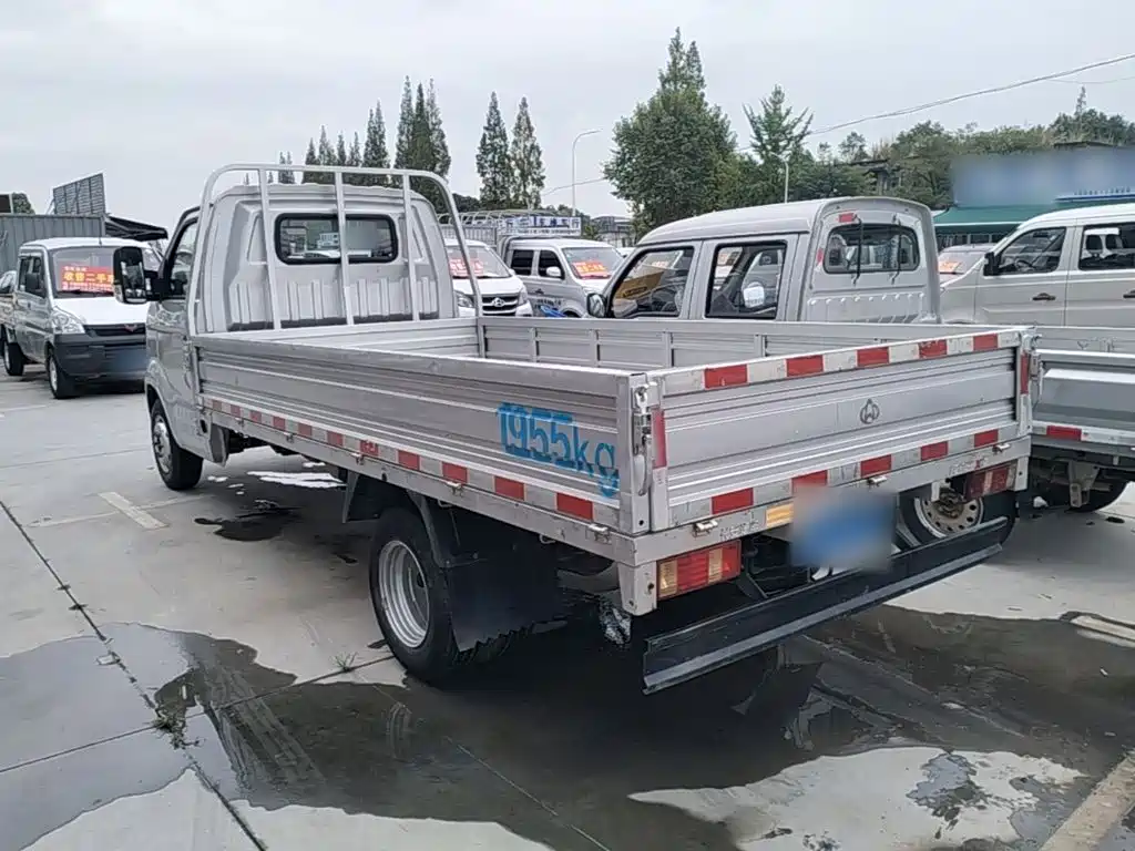 Jump King X5 2021 1.6L gasoline standard version single row dual rear wheel side panel 3600mm cargo box DAM16KR купить на сайте DeffCars