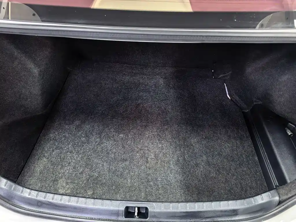Corolla 2017 1.6L CVT GL купить на сайте DeffCars