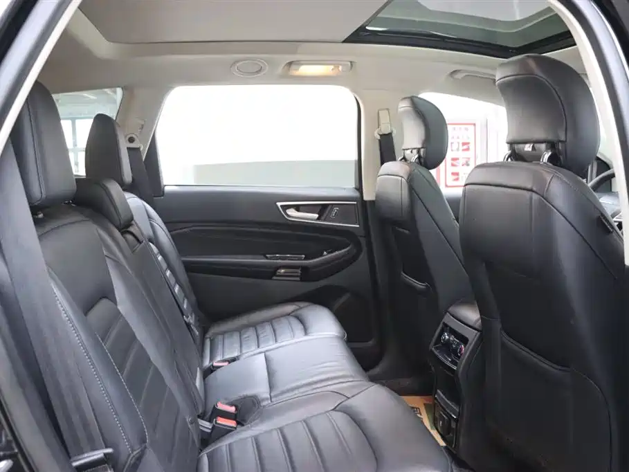 Ruijie 2020 EcoBoost 245 two-wheel drive Hao Rui model 7 seats купить на сайте DeffCars