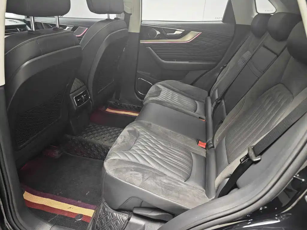 Hongqi HS5 2022 facelift 2.0T Zhilian Flagship Edition купить на сайте DeffCars