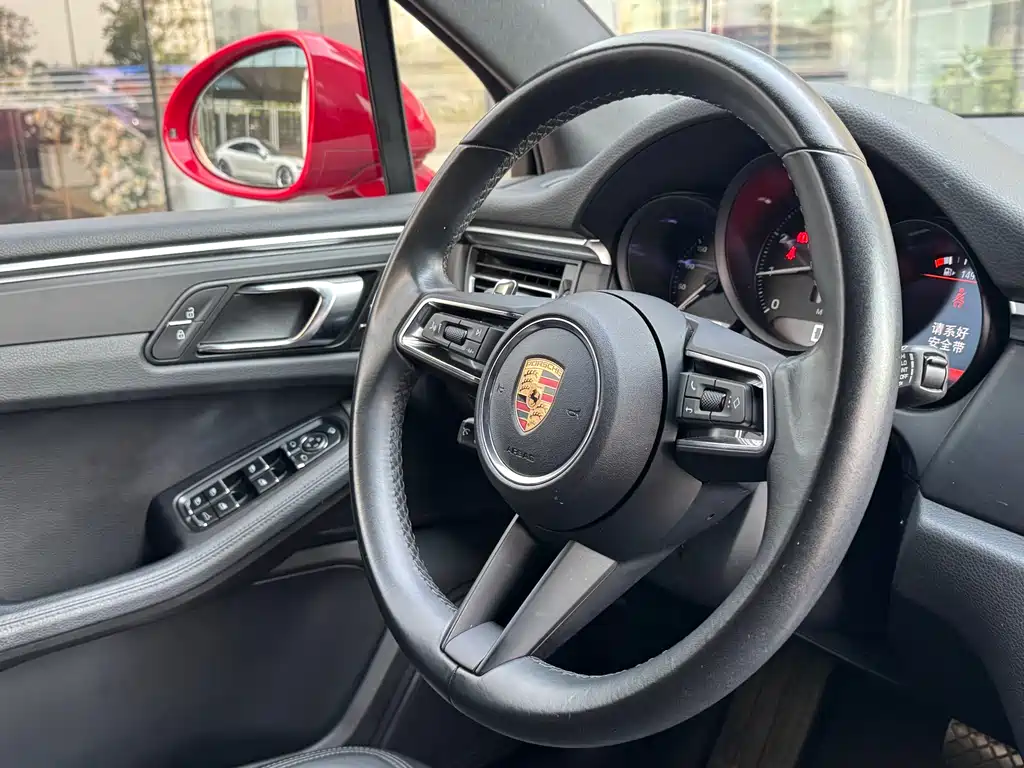 Macan 2022 Macan 2.0T купить на сайте DeffCars
