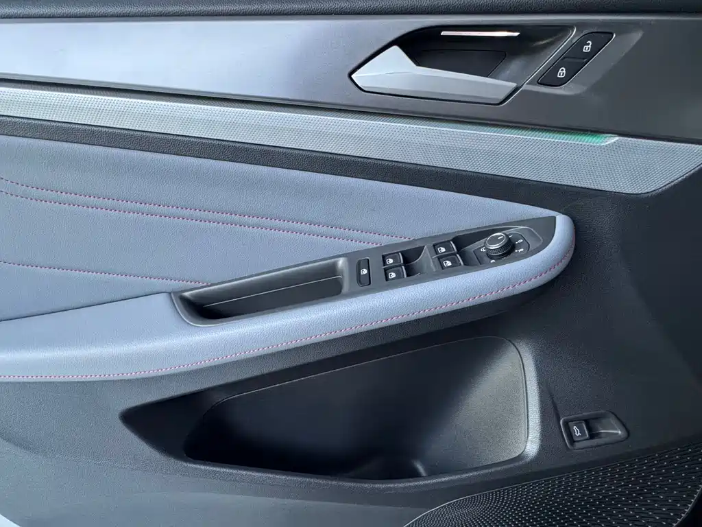 Lingdu 2022 Lingdu L 280TSI DSG Hot Edition купить на сайте DeffCars