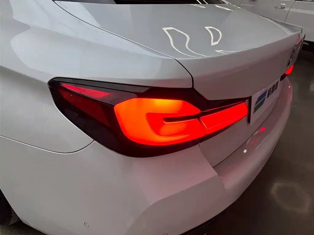 BMW 5 Series 2022 facelift 525Li M Sports Package купить на сайте DeffCars