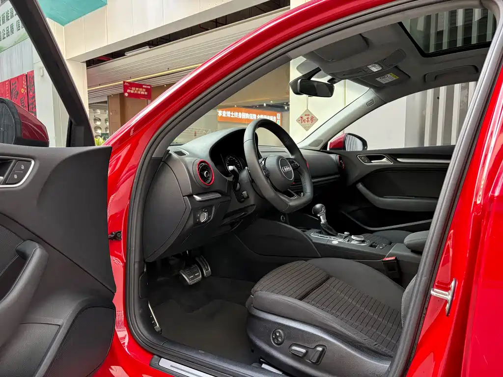 Audi A3 2020 Limousine 35 TFSI Sports National VI купить на сайте DeffCars