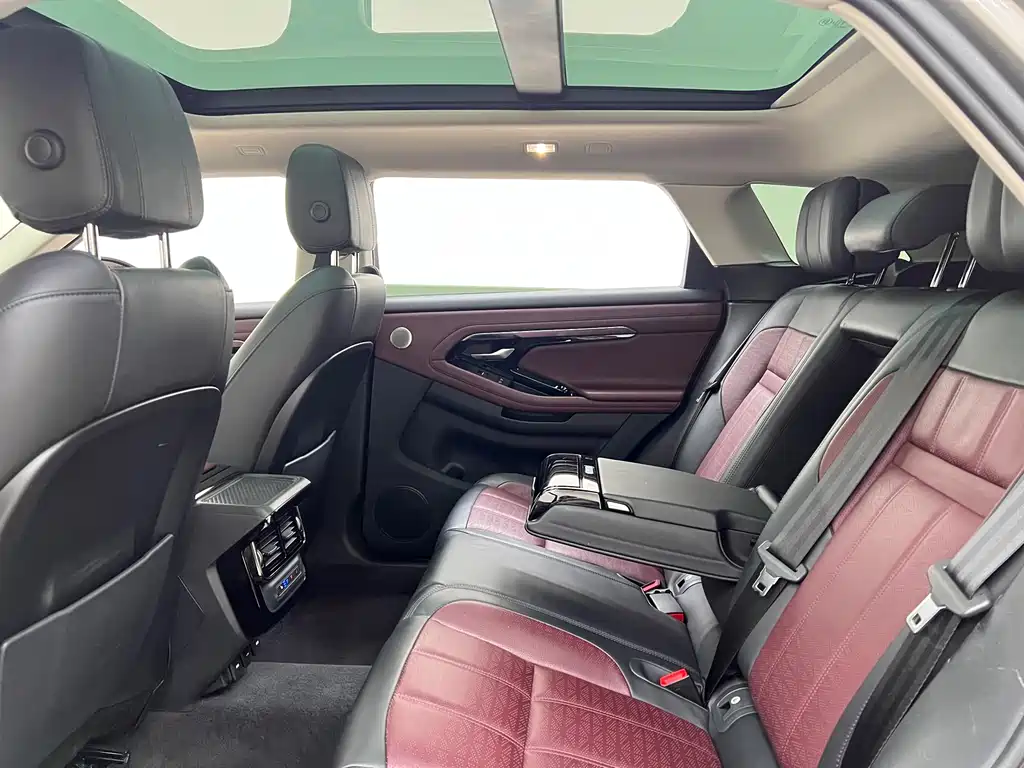 Range Rover Evoque 2021 Evoque L 249PS R-Dynamic HSE Luxury Edition купить на сайте DeffCars