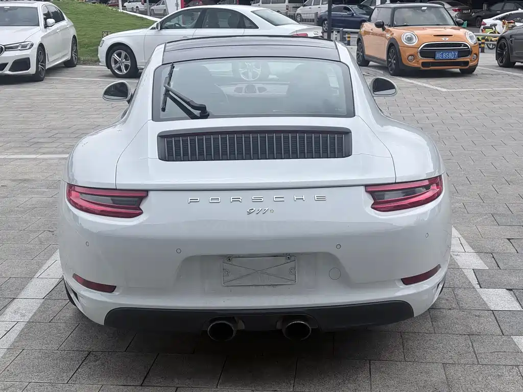Porsche 911 2016 Carrera 3.0T купить на сайте DeffCars