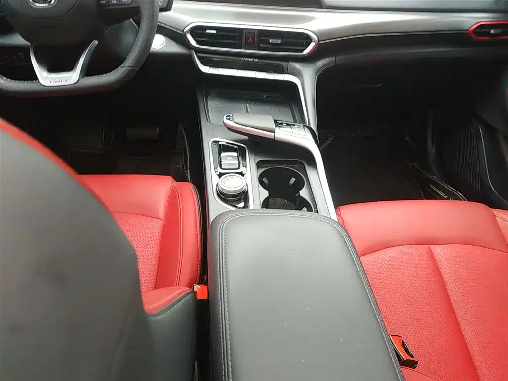 Changan UNI-T 2020 1.5T flagship model купить на сайте DeffCars