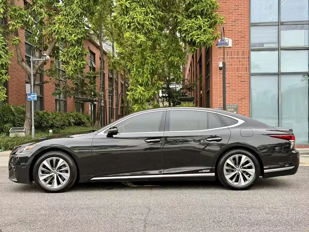 Lexus LS 2020 500h Excellence Edition National VI купить на сайте DeffCars