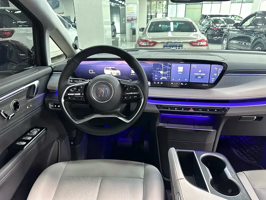 Buick GL8 2025 Lu Zun Exclusive Harmony Edition купить на сайте DeffCars