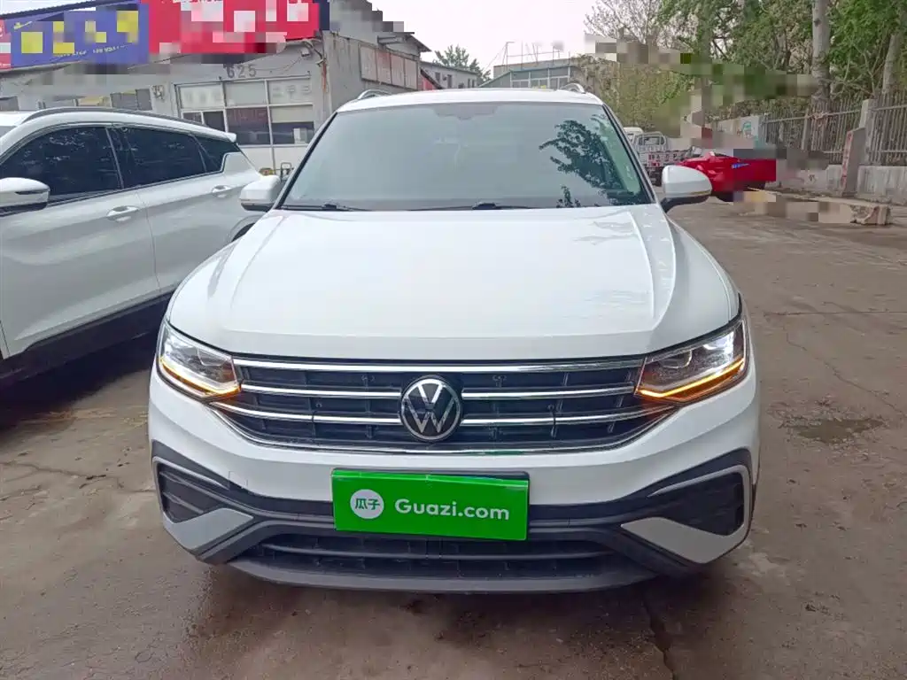 Tiguan L 2023 330TSI automatic two-wheel drive smart version купить на сайте DeffCars