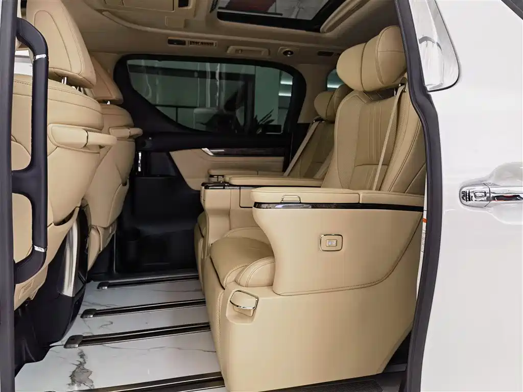 Wilfa 2020 Shuangqing 2.5L HV Premium Edition купить на сайте DeffCars