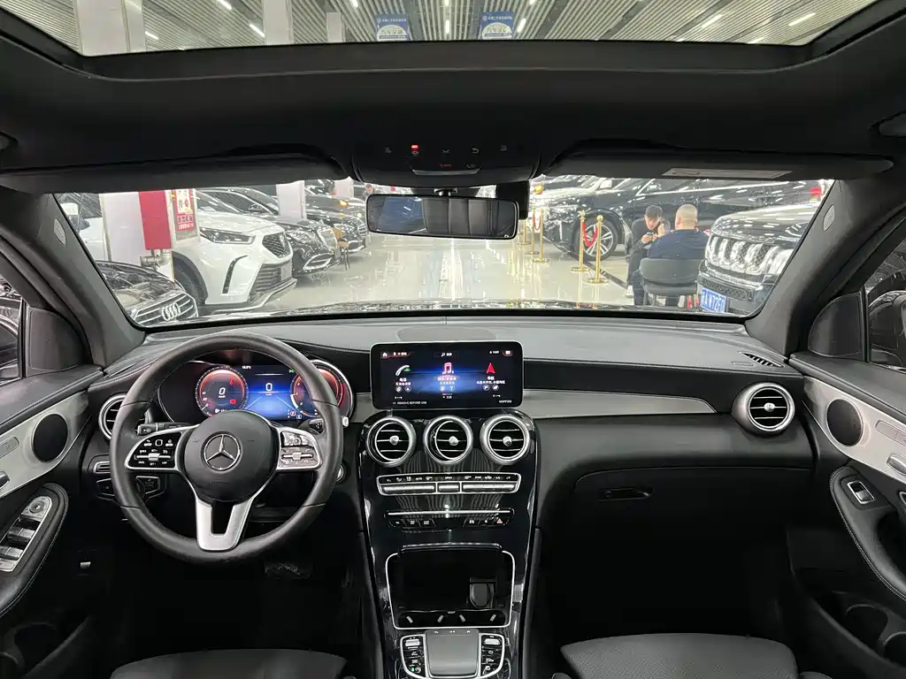 Mercedes-Benz GLC 2022 facelift three GLC 260 L 4MATIC dynamic type купить на сайте DeffCars