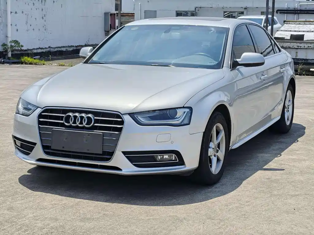 Audi A4L 2013 35 TFSI automatic comfort type купить на сайте DeffCars