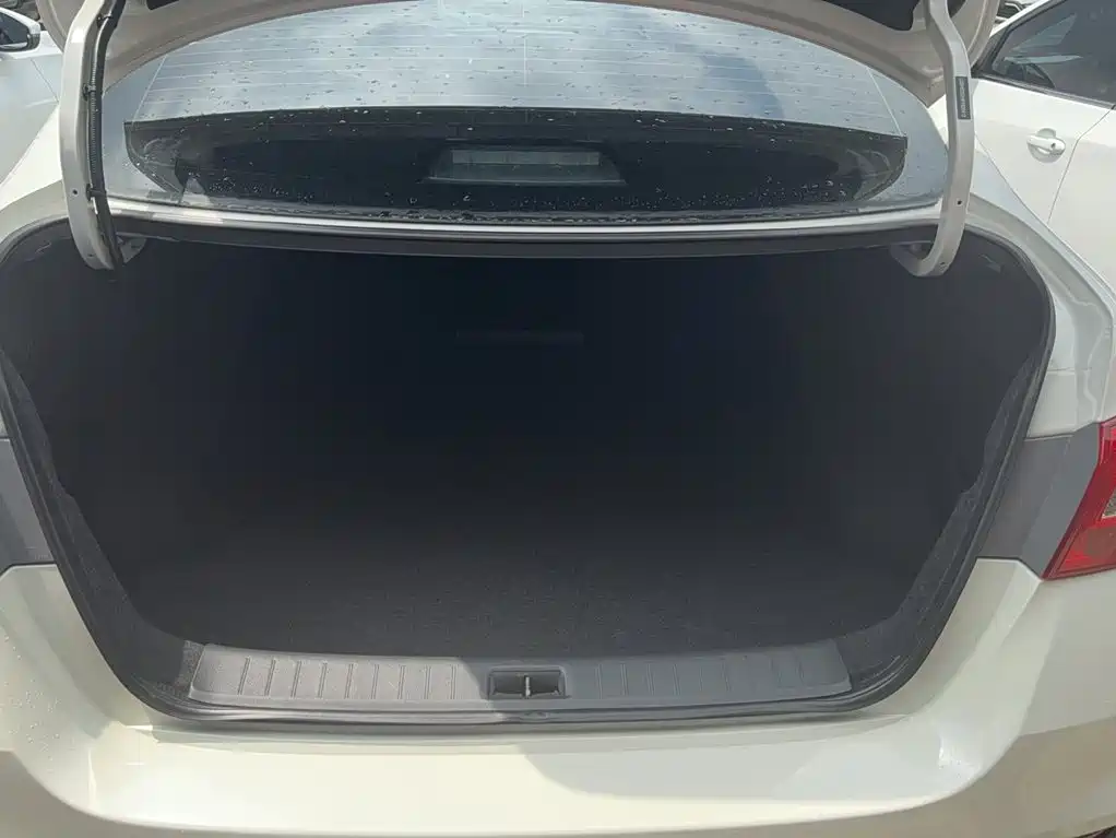 Sylphy 2019 1.6XV CVT Intelligent Premium Edition National V купить на сайте DeffCars