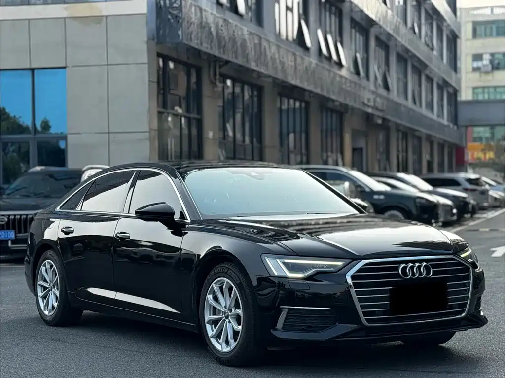 Audi A6L 2019 40 TFSI luxury and elegant model купить на сайте DeffCars