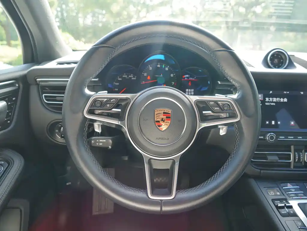 Macan 2020 Macan 2.0T купить на сайте DeffCars