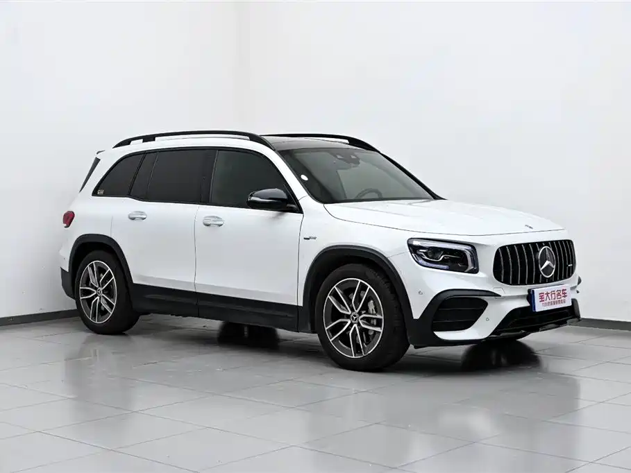 Mercedes-Benz GLB AMG 2023 AMG GLB 35 4MATIC купить на сайте DeffCars
