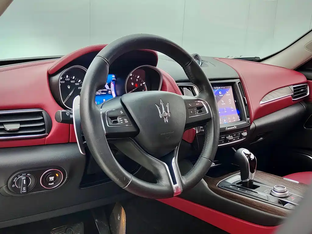 Levante 2016 3.0T standard model купить на сайте DeffCars